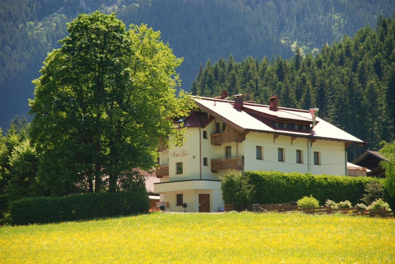 Haus Tirol Hotel Brixen im Thale Buitenkant foto